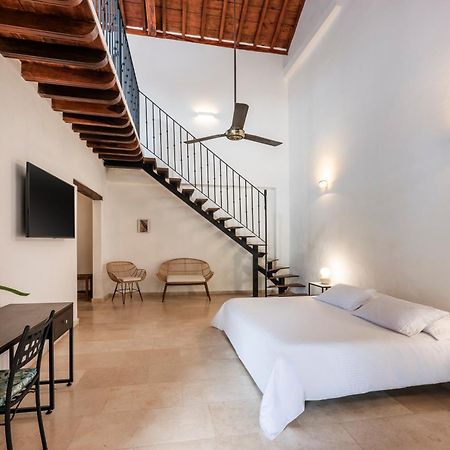 Karakali Boutique Hotel 몸포스 외부 사진