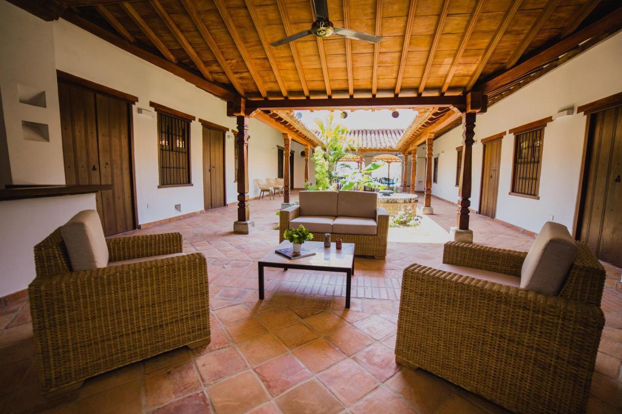 Karakali Boutique Hotel 몸포스 외부 사진