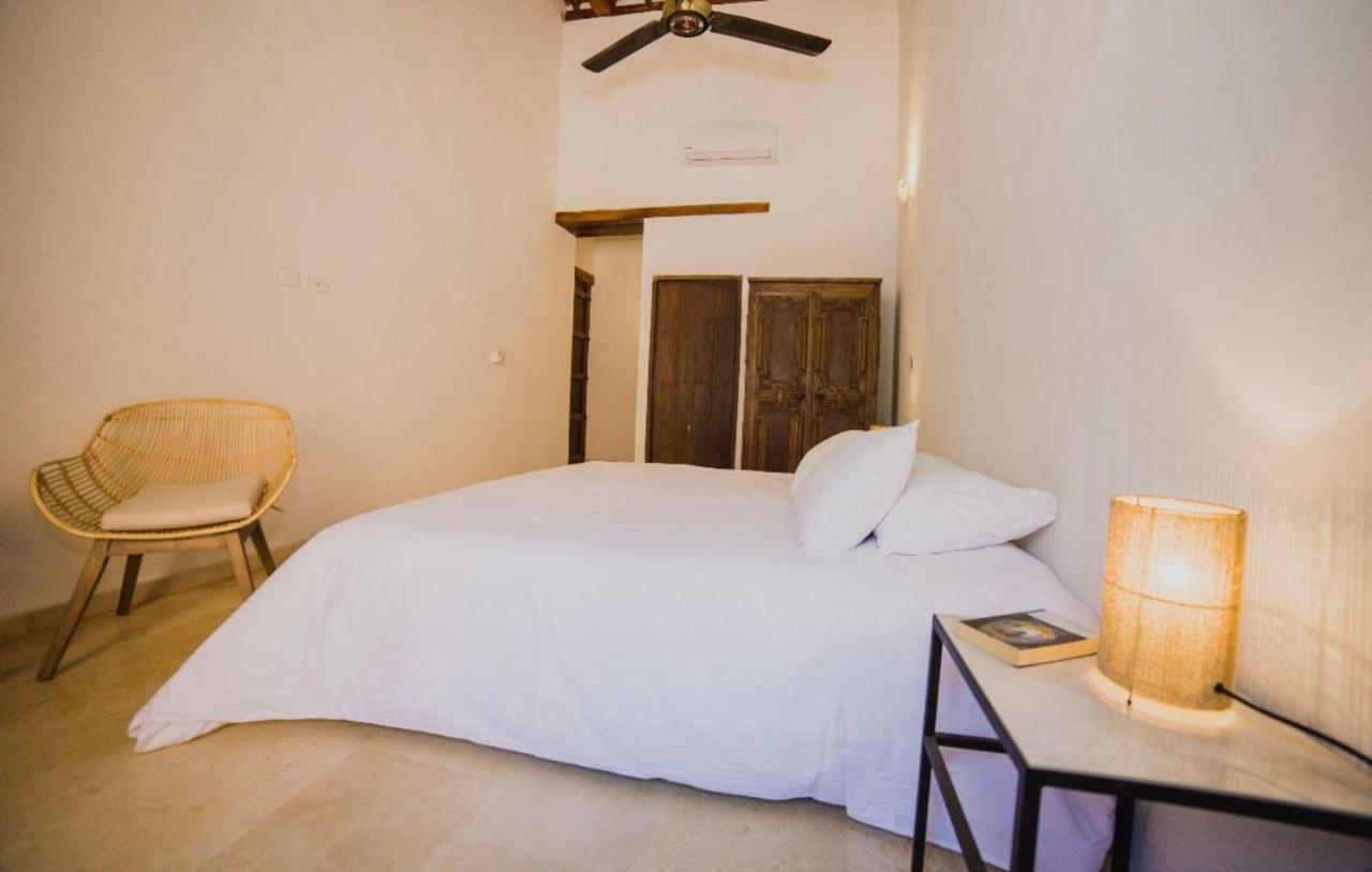 Karakali Boutique Hotel 몸포스 외부 사진