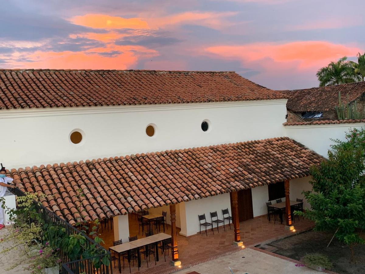 Karakali Boutique Hotel 몸포스 외부 사진