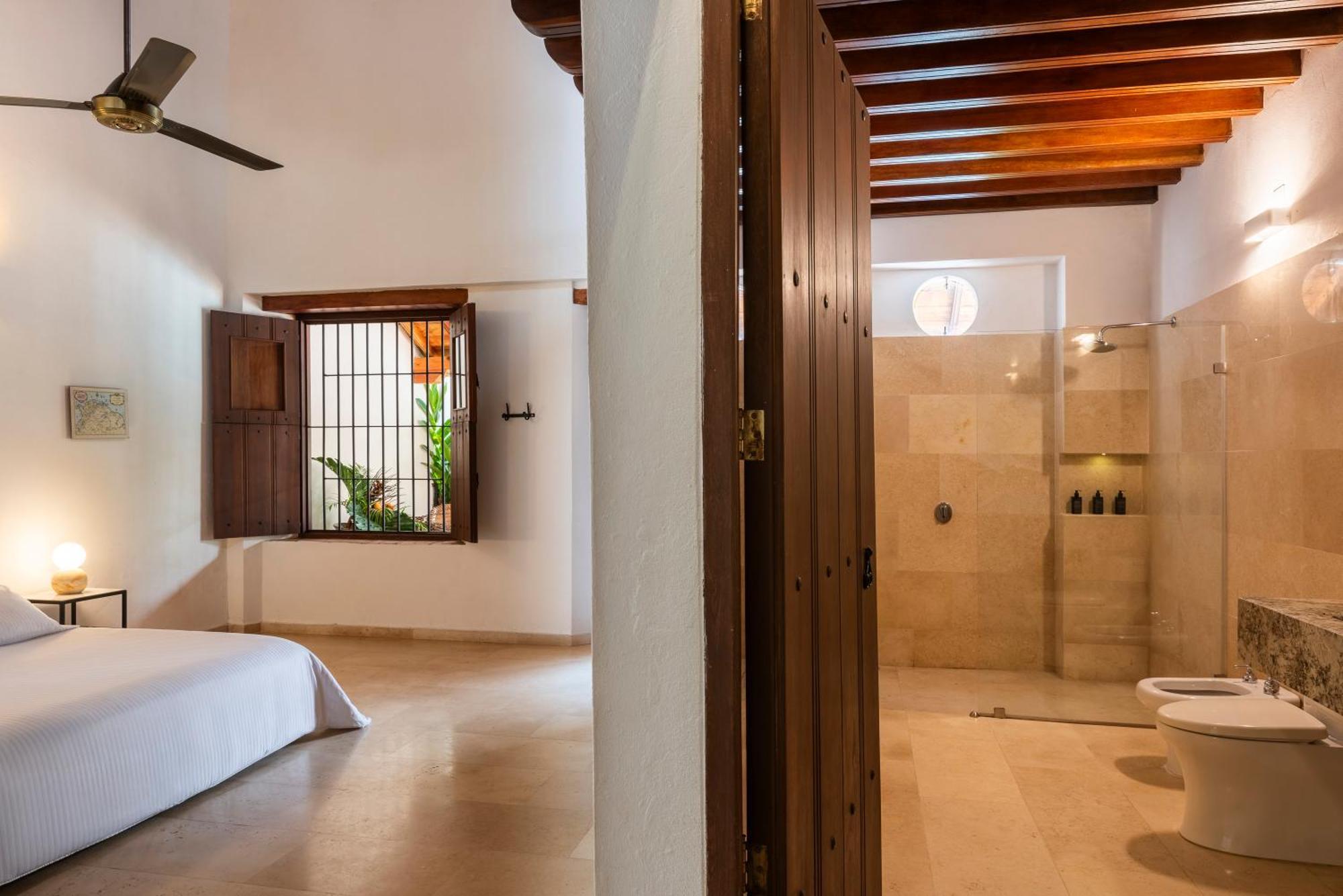 Karakali Boutique Hotel 몸포스 외부 사진