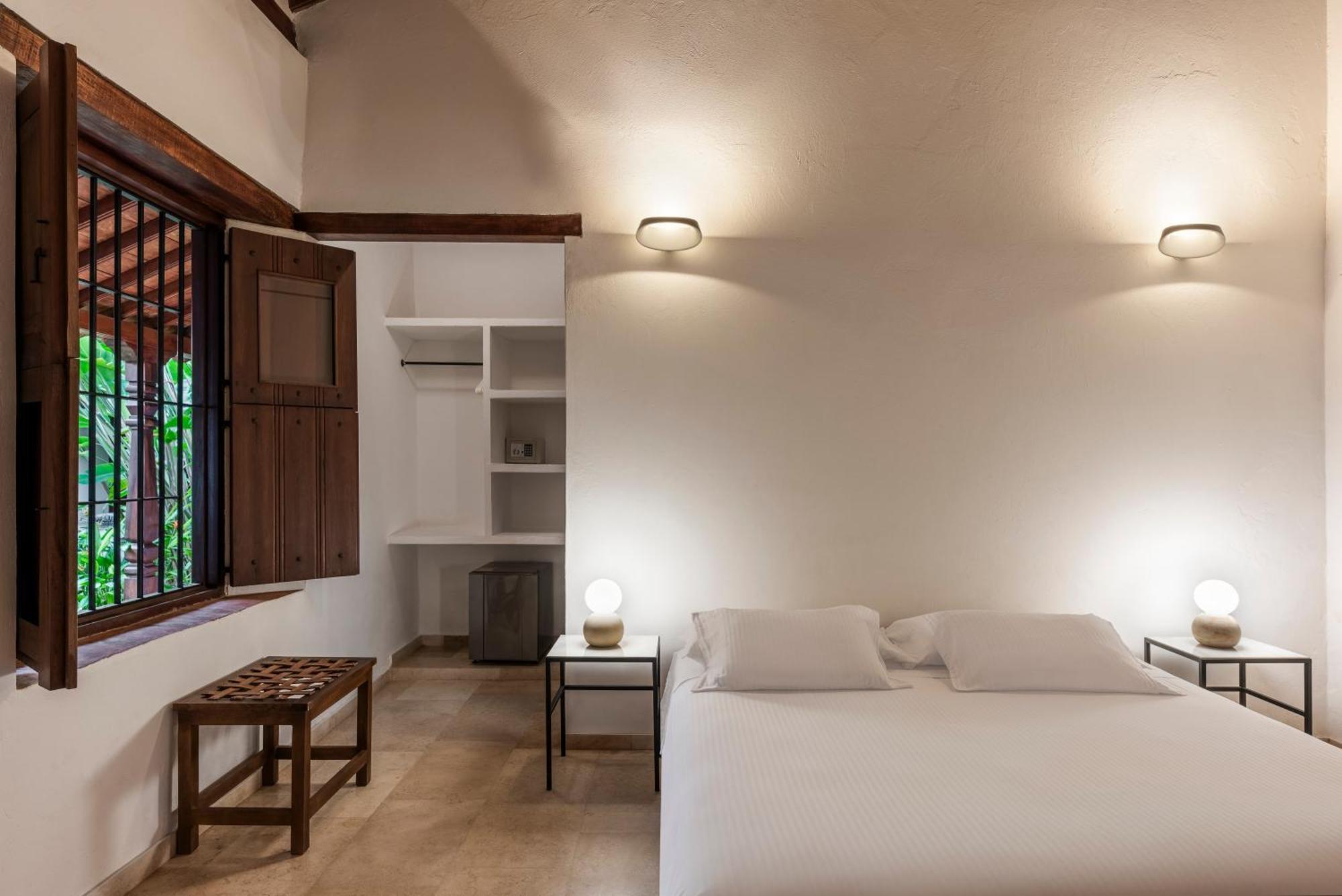 Karakali Boutique Hotel 몸포스 외부 사진